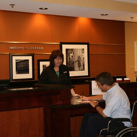 Hampton Inn Jackson-College Avenue Dalaman gambar