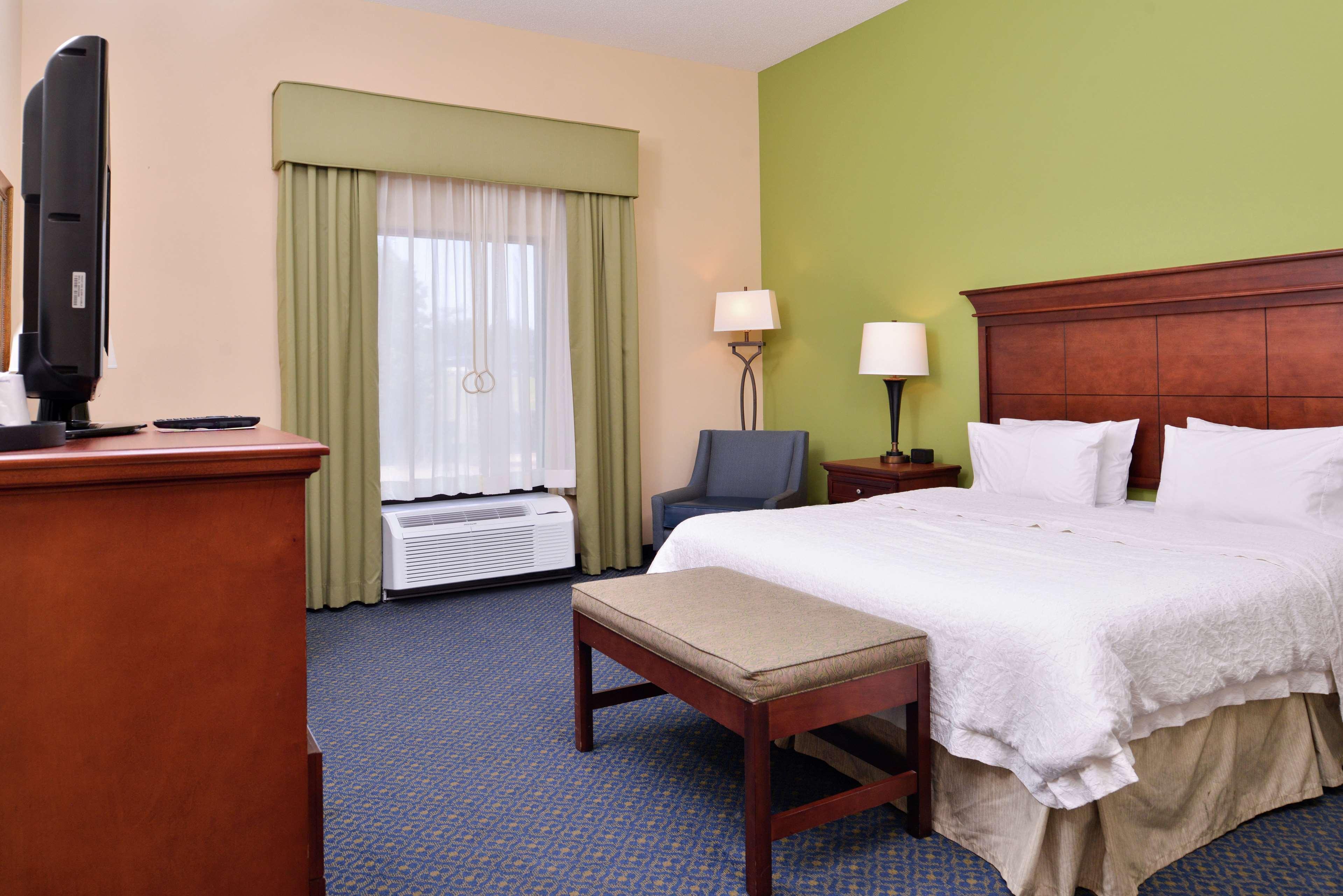Hampton Inn Jackson-College Avenue Luaran gambar