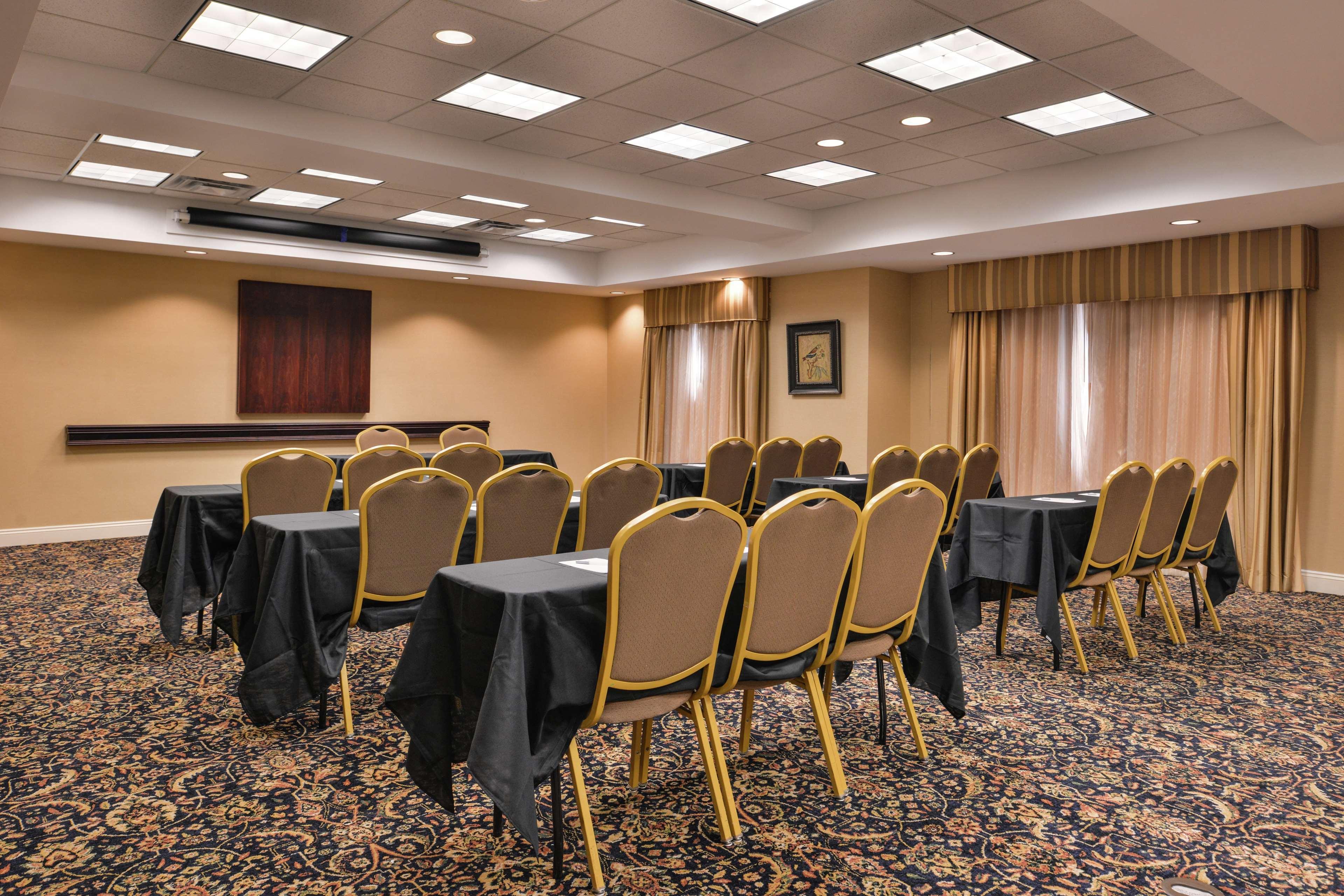 Hampton Inn Jackson-College Avenue Luaran gambar