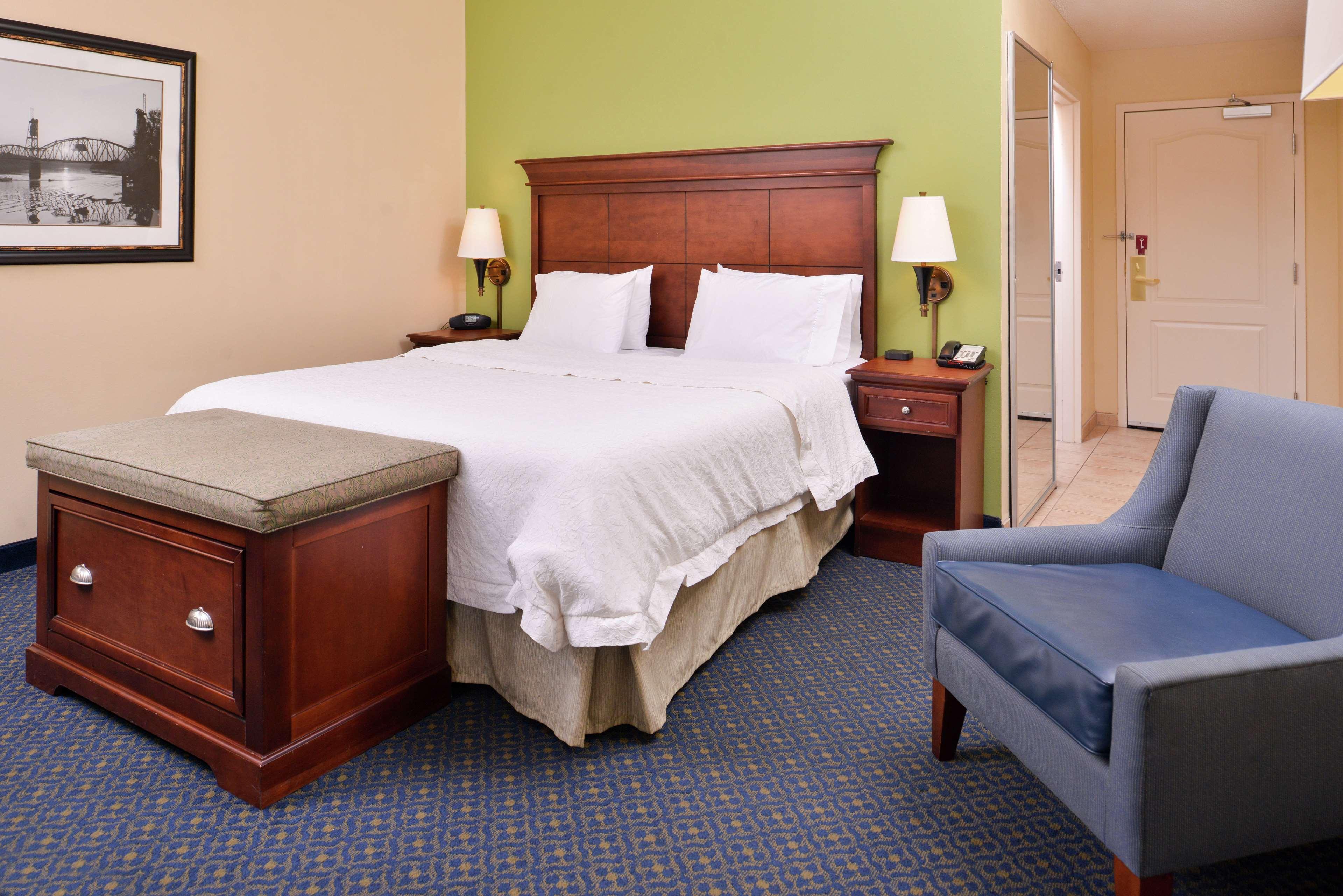 Hampton Inn Jackson-College Avenue Luaran gambar