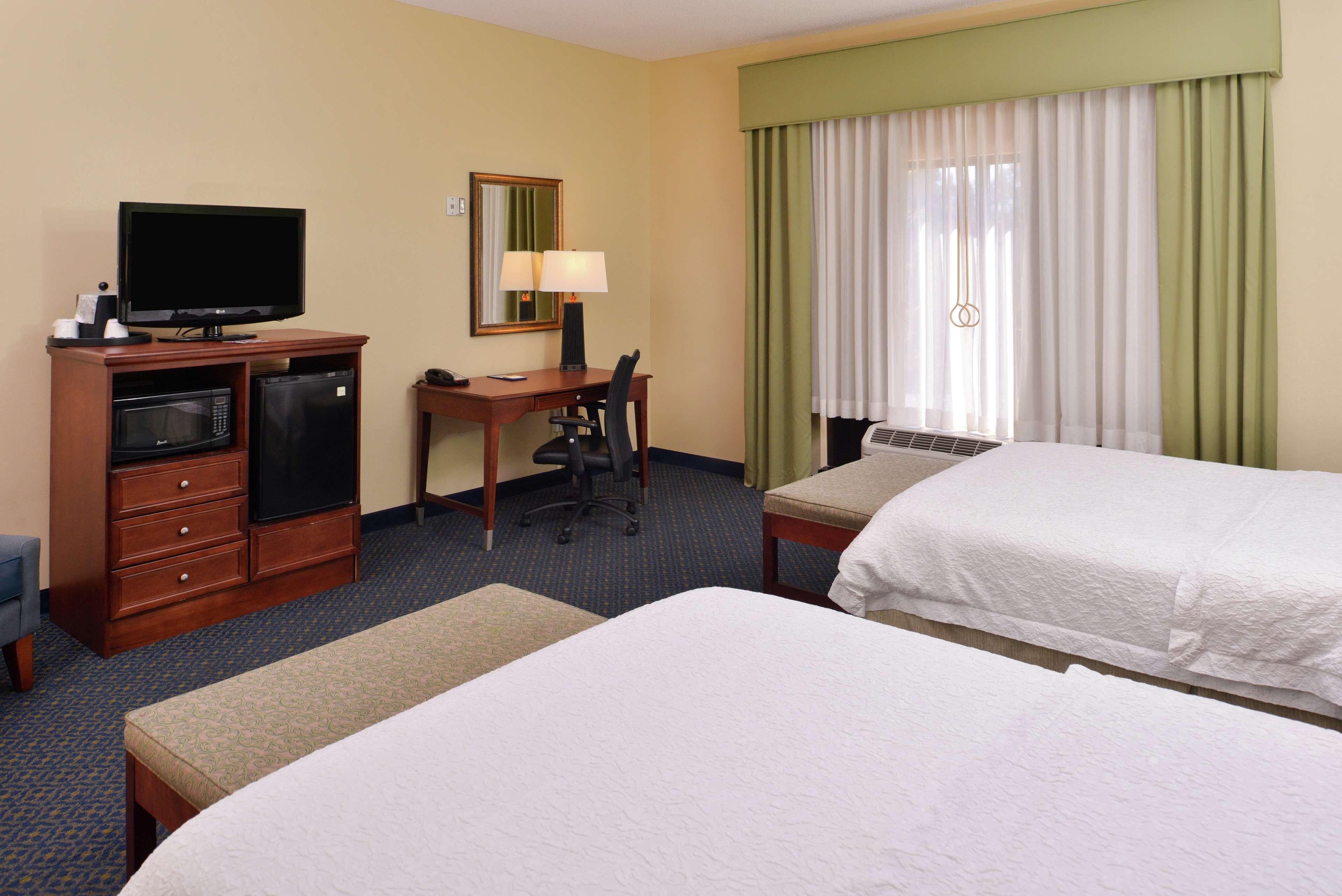 Hampton Inn Jackson-College Avenue Luaran gambar