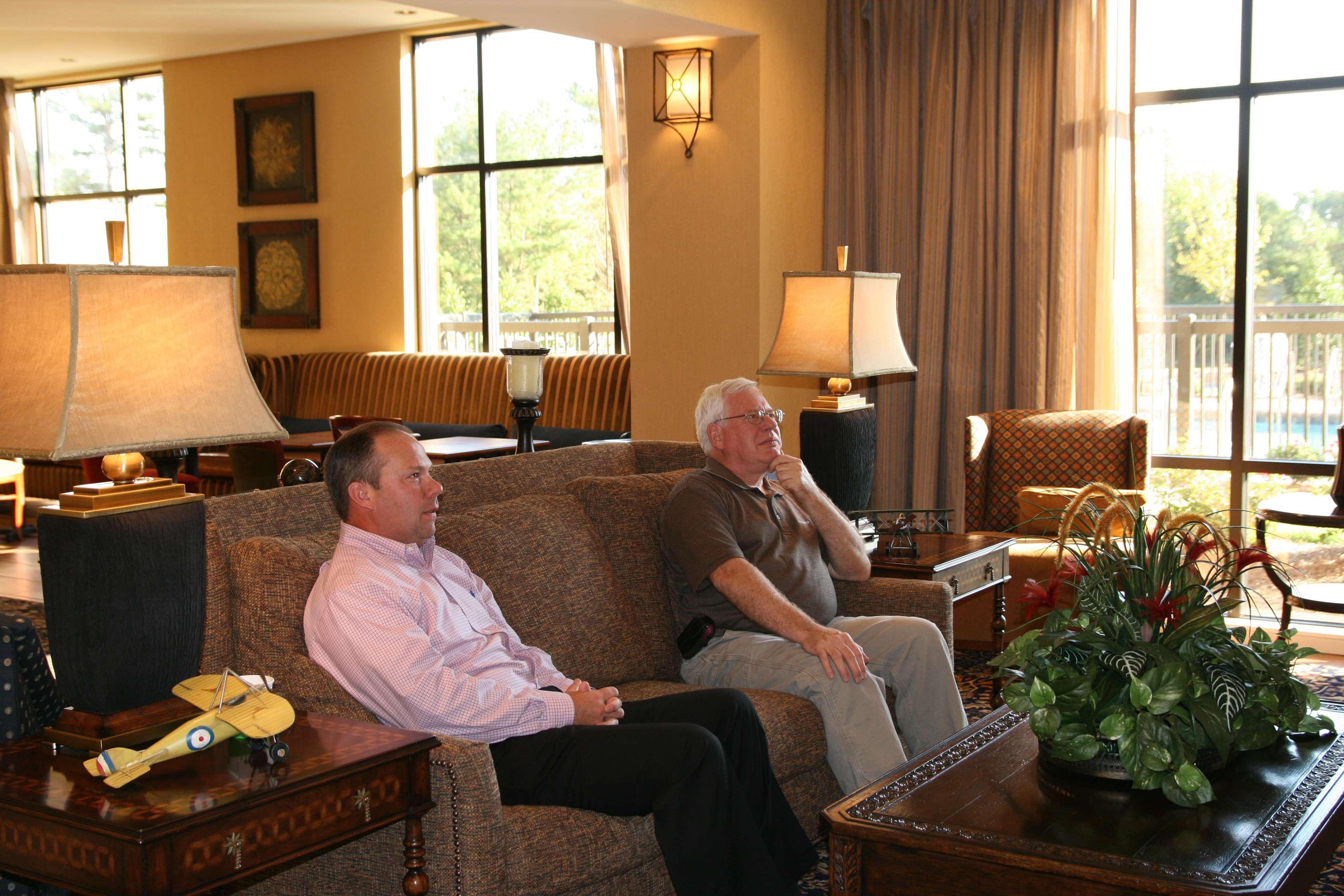 Hampton Inn Jackson-College Avenue Dalaman gambar