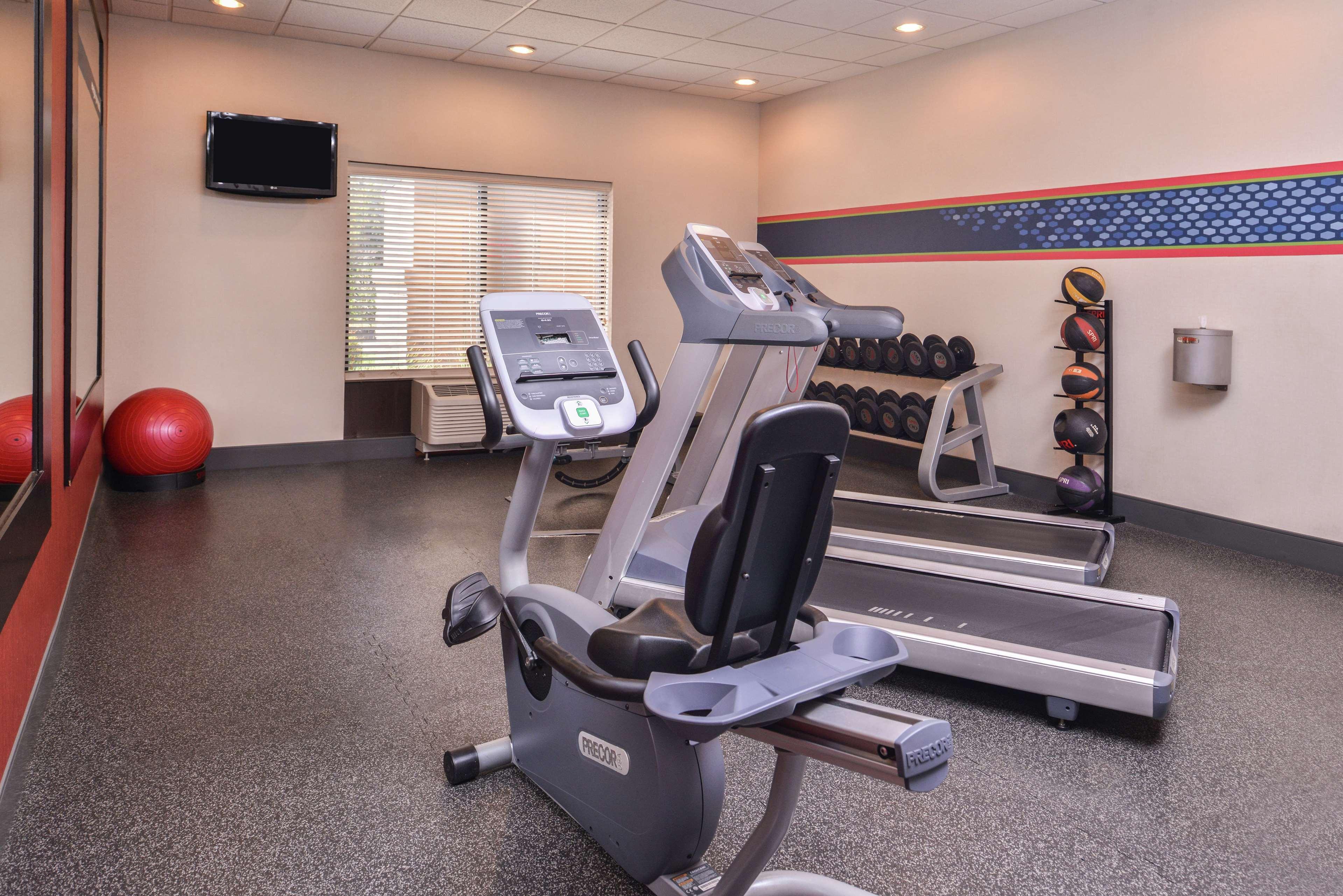 Hampton Inn Jackson-College Avenue Luaran gambar