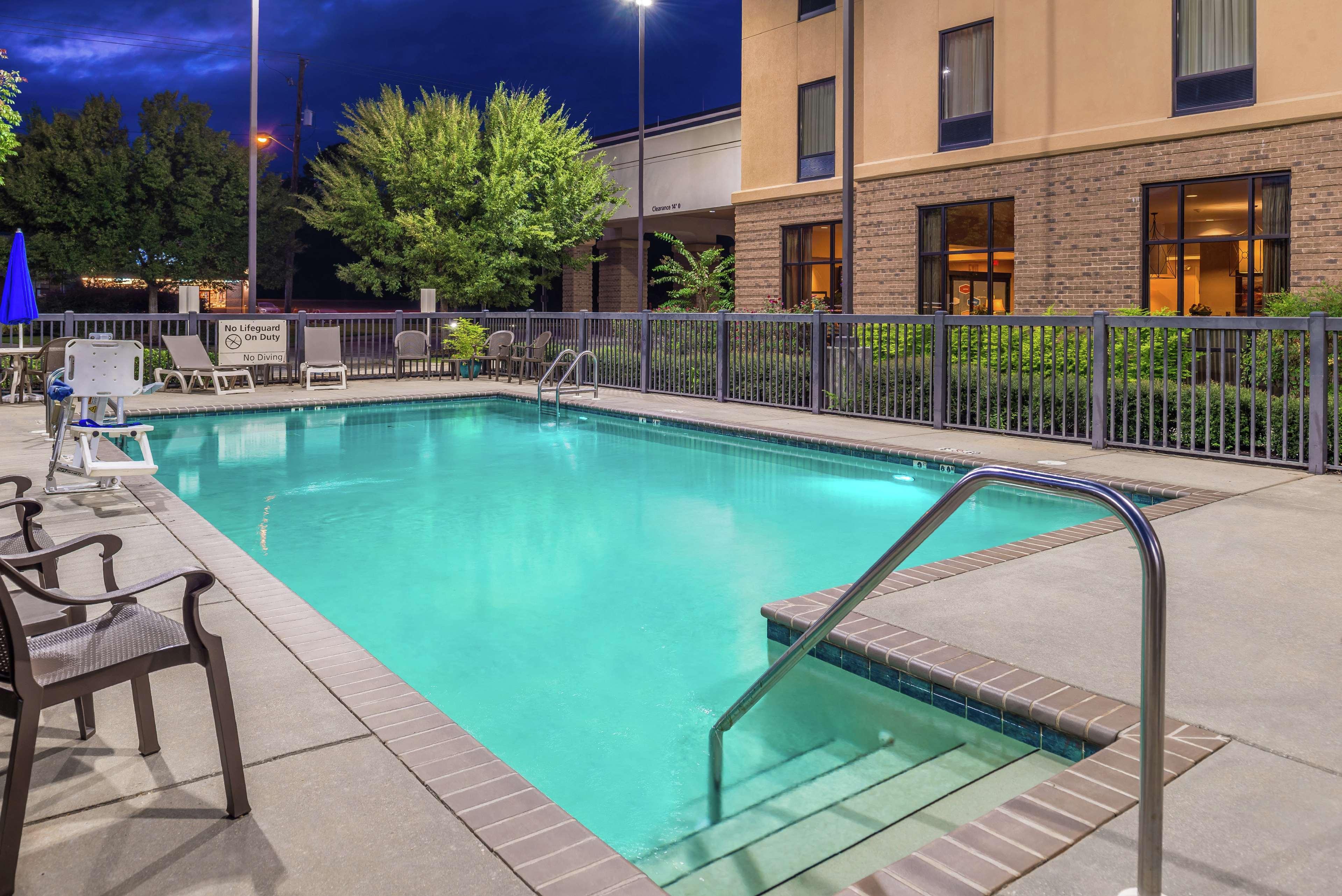 Hampton Inn Jackson-College Avenue Luaran gambar