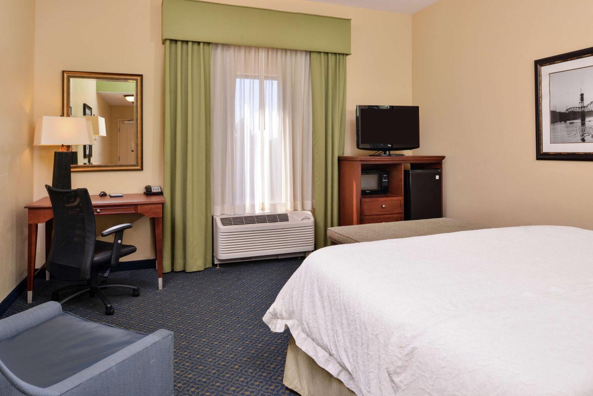 Hampton Inn Jackson-College Avenue Luaran gambar